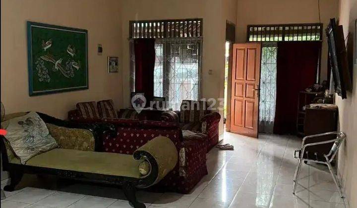 Rumah Asri Jalan Kalimantan Raya Depok Utara Beji 2