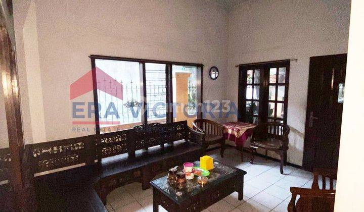 DIJUAL RUMAH PINGGIR JALAN RAYA MALANG KOTA COCOK UNTUK SEGALA USAHA, KAWASAN RAMAI,SERTIFIKAT SHM 2