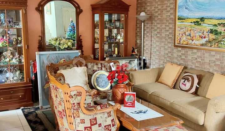 Rumah 2 Lantai Villa Bintaro Indah SHM Luas Tanah 500M2