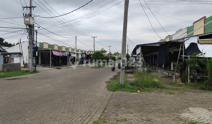 Shop House in the Most Popular and Strategic Business Center 2