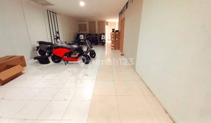 Ruko 4,5 Lantai Lengkap dg Lift Jl. Raya Arteri Pondok Indah Kebayoran Lama 2