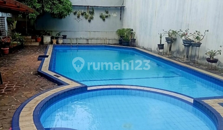 Rumah Siap Huni Bisa Untuk Kantor Ada Pool Dekat St. Mrt Fatmawati Jaksel 