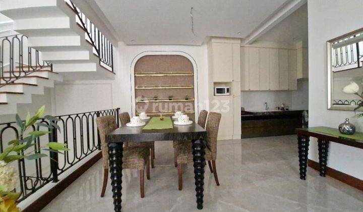 Dijual Rumah 3 Lantai Di Perumahan Exclusive Lebak Bulus Jaksel
 2