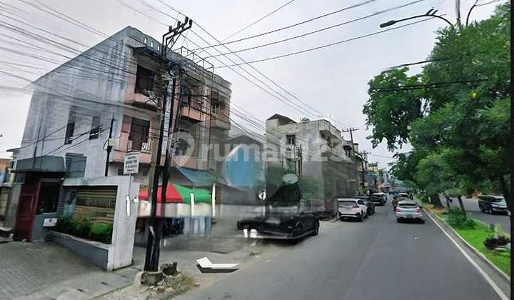 For Sale: Shop House Suitable for Residence, Shop, or Office in the Heart of Medan City, North Sumatra For Sale: Shop House Suitable for Residence, Shop, or Office in the Heart of Medan City, North Sumatra