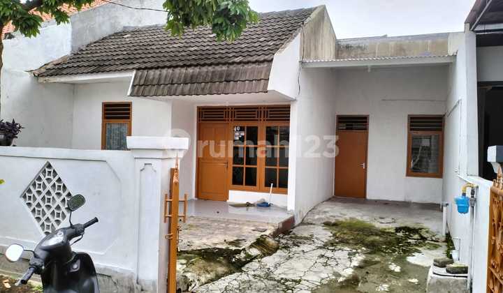 Jual/Kontrak Rumah Cimone Permai Jl Gama 1 2