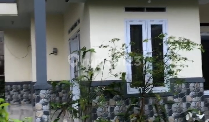 Dijual Satu Unit Rumah Lokasi Cipanas 2