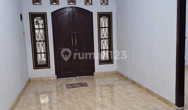 For Rent House in Cimone Area, Tangerang 2