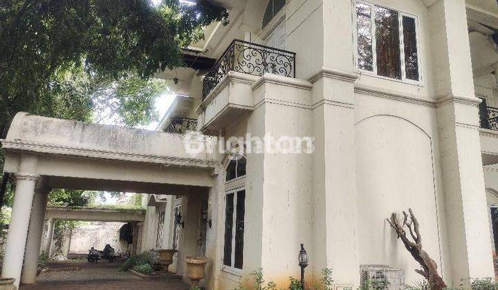 RUMAH MEWAH DILINGKUNGAN YANG ASRI DAN SEJUK, DI SELATAN JAKARTA 2