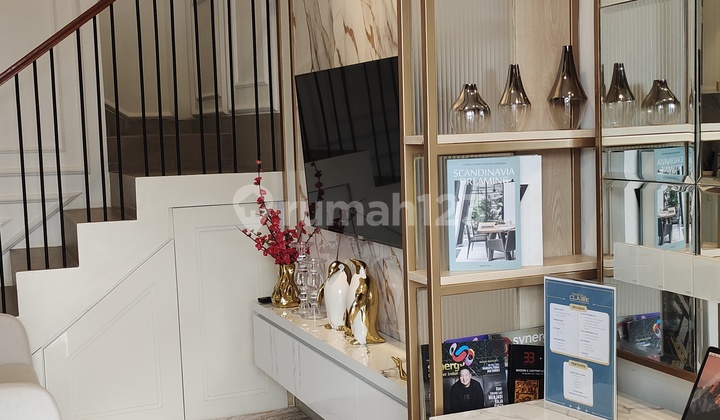 Rumah Baru American Classic 3 Lantai, Ciputat Timur, Nempel Jakarta Selatan 2