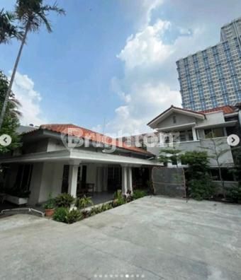 RUMAH STRATEGIS SALEMBA RAYA, JAKARTA PUSAT