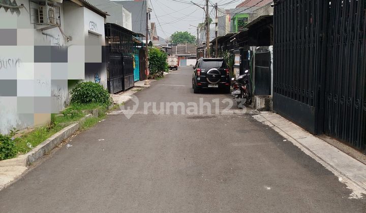 Dijual Rumah Hoek Di Taman Kota Jakarta Barat 2