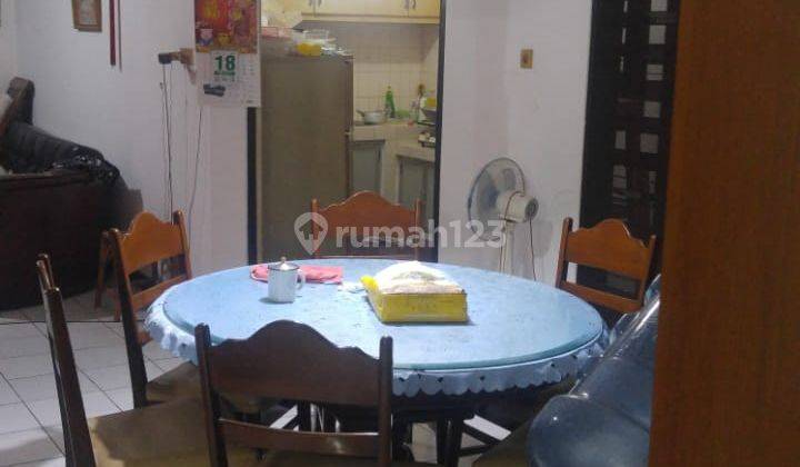 Gandaria City Jual Tanah Bonus Rumah Unfurnished Butuh Renovasi 1