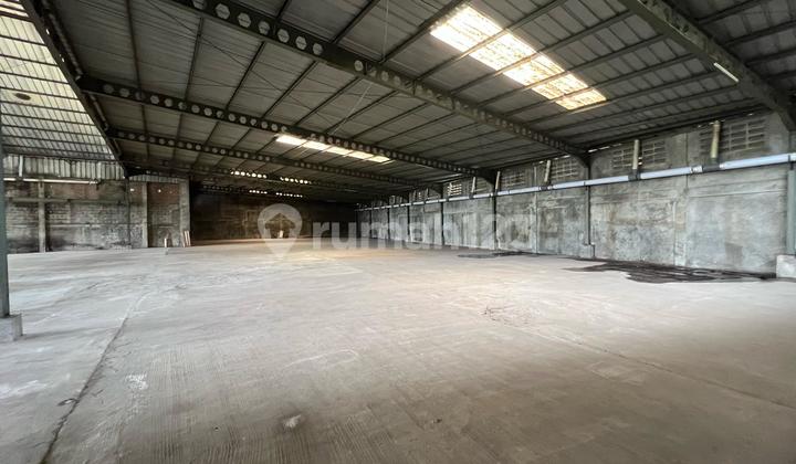 Warehouse for Sale in Cipondoh, KH Hasyim Ashari, Tangerang