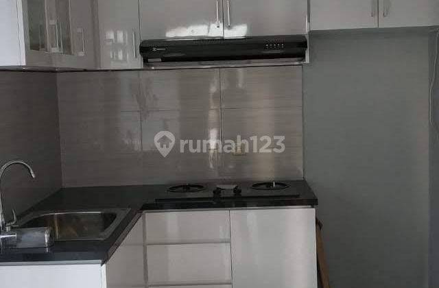 Rumah 2 Lantai Baru Semi Furnished SHM Di Bsd 2