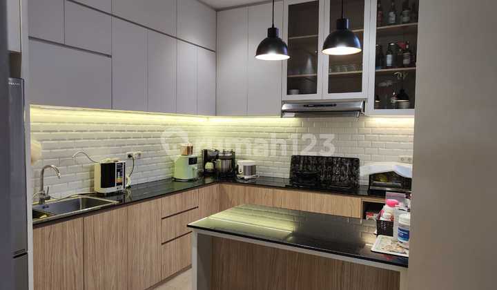 Rumah Siap Huni di Taman Semanan Indah Fully Furnished