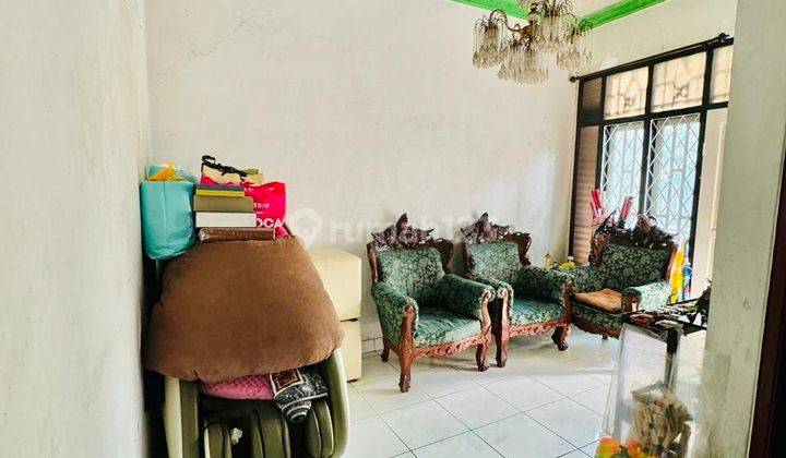 Rumah Siap Huni di Komp Taman Meruya Ilir Jakarta Barat Strategis 1