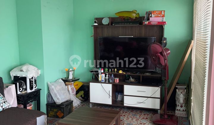Rumah Siap Huni di Menteng Atas Setia Budi Jakarta Selatan Nego 