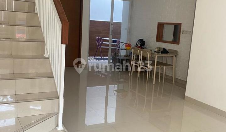 Rumah Siap Huni di Cleverton Residence Tangerang Selatan Nego