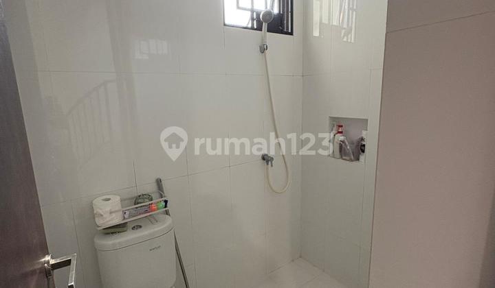 Rumah di Cluster Casco Citra Garden Puri Jakarta Barat Strategis