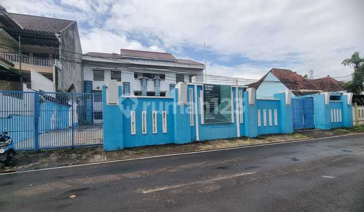 Office Building and School Location Panakkukang Makassar