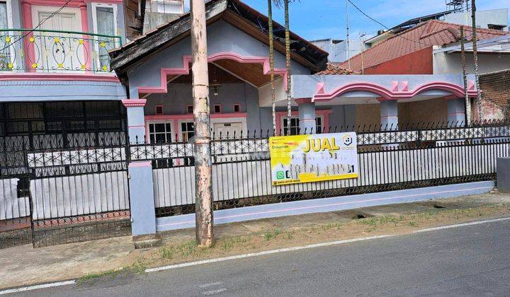 Rumah 1 Lantai, Pusat Kota Makassar Lokasi Sangat Strategis  1