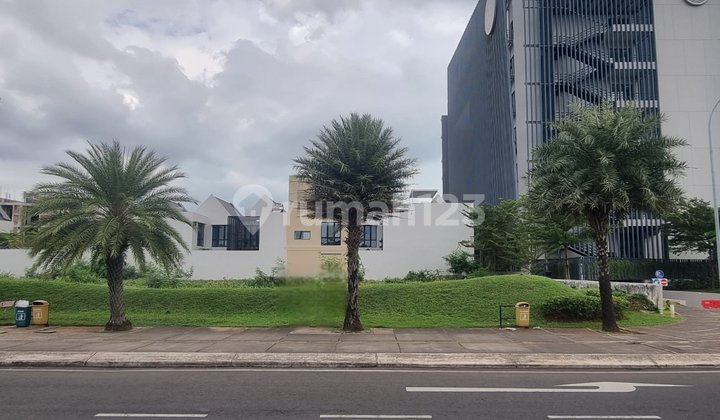 Commercial Land Plot, Very Premium Location