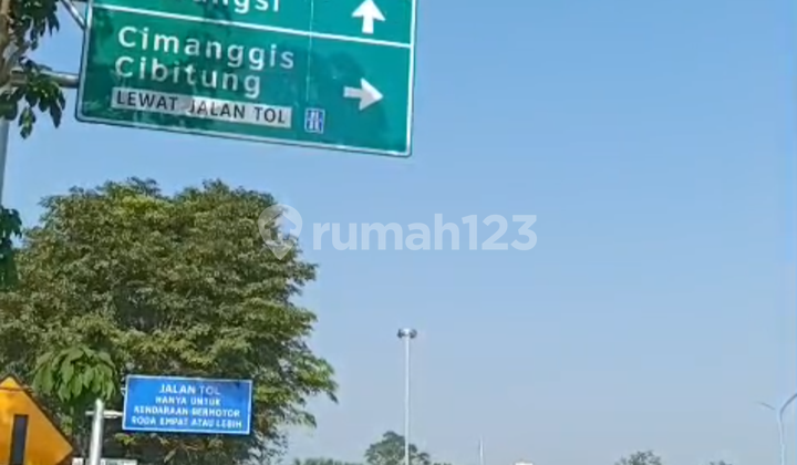 Lahan Strategis Pinggir Jalan Raya Dekat Tol Burangkeng, Bekasi