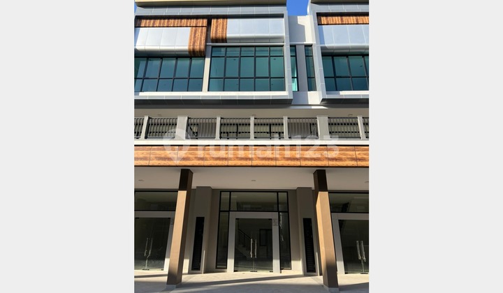 For Rent Ruko Crystal Summarecon Bekasi 2