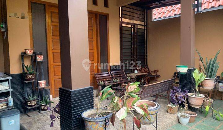 Jual Cepat Rumah Semi Furnish Di Taman Cikas, Bekasi Selatan 2