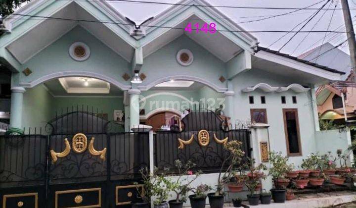 Jual Rumah Hoek Rapih, Murah Siap Huni Di Taman Harapan Baru 1