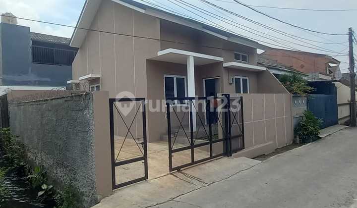 Masnaga House, Newly Renovated in Jaka Mulya Housing Estate, Bekasi. 1