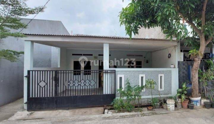 Rumah Cantik Siap Huni, Dalam Perumahan Di Karang Satria, Bekasi 1