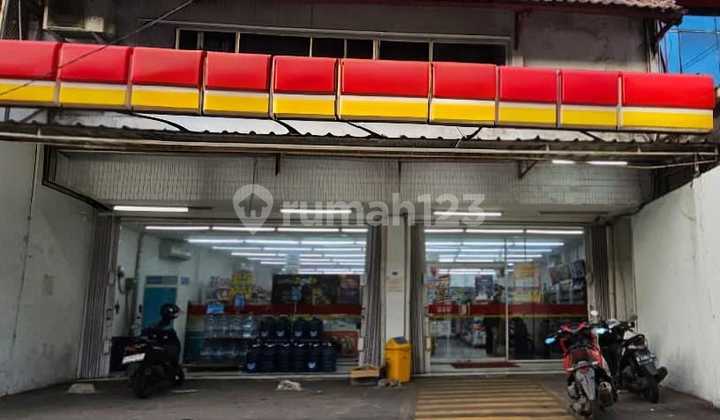 Ruko Gandeng Strategis, Ex Minimarket di Duren Sawit, Jaktim