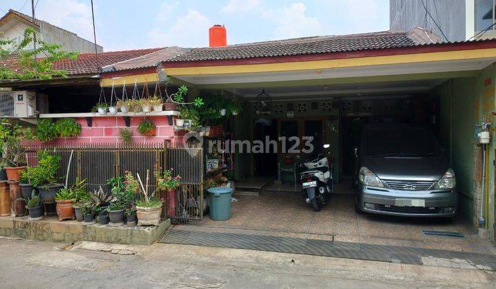 Jual Cepat Rumah 1½ Lantai, Furnish Di Perumahan Galaxy Bekasi 2