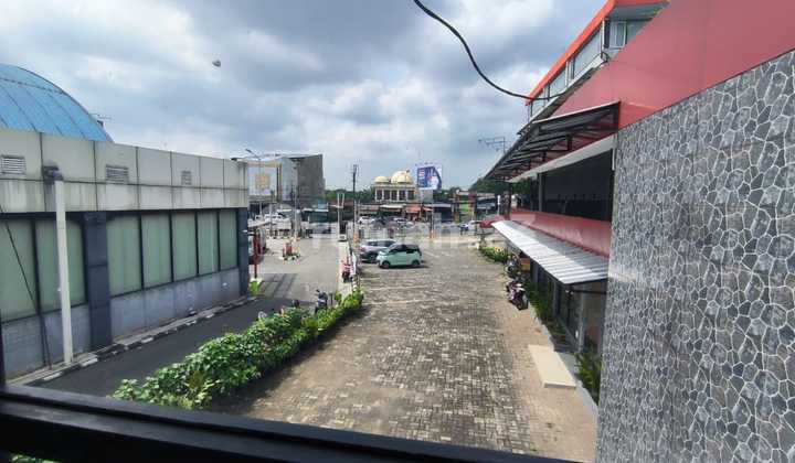 Large Shop House Building Ex Restaurant, 2 Floors, In Cibubur Alternative Road 2