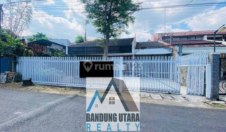 Rumah Klasik Dalam Komplek Good Loc di Cikutra Pusat Kota Bandung 1