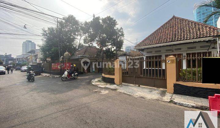 Rumah Hook Siap Huni, Braga Kota Bandung Cocok Untuk Ruang Usaha 2