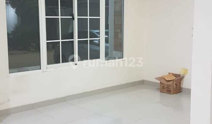 Rumah Siap Huni di Cluster West Europe Green Lake City Nego