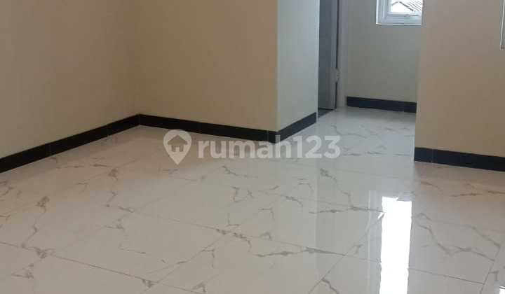 Rumah 2 Lantai Brand New di Poris Simprug Tangerang Strategis  2