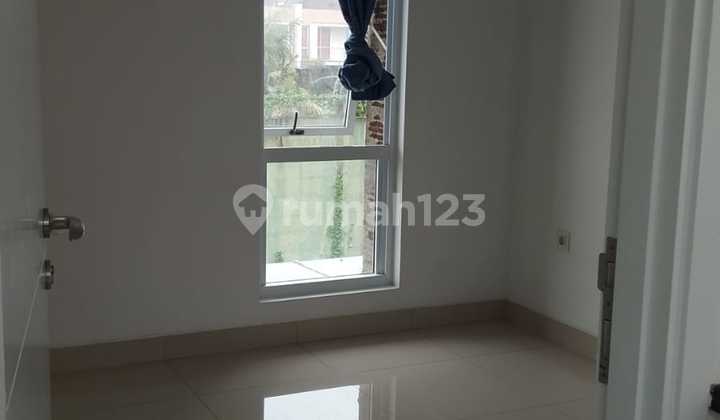 Rumah 2 Lantai di Green Puri Jakarta Barat Lokasi Strategis Nego 1