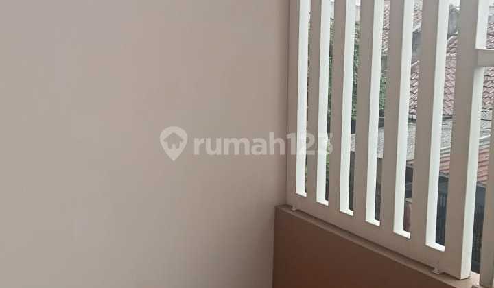 Rumah 2 Lantai Brand New di Poris Simprug Tangerang Strategis 