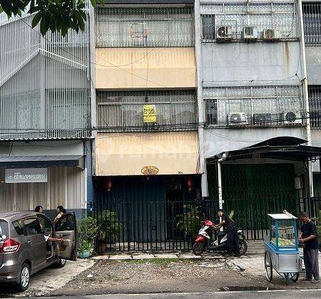 Dijual Ruko dengan nilai investasi tinggi di Mangga Besar Jakarta Barat  1