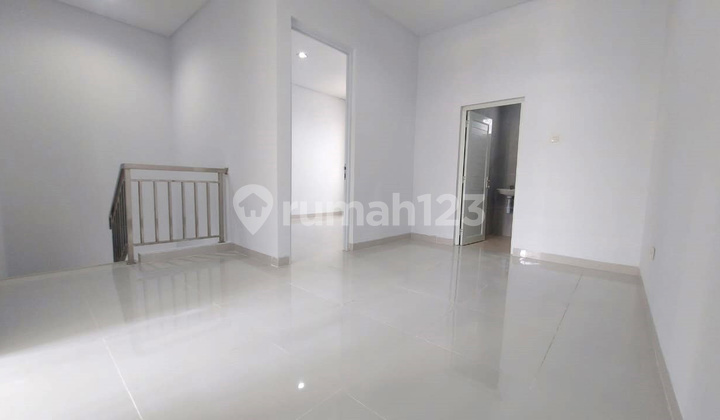 2Jual Cepat Rumah Minimalis Di Jalan Utama Imperial Gading 