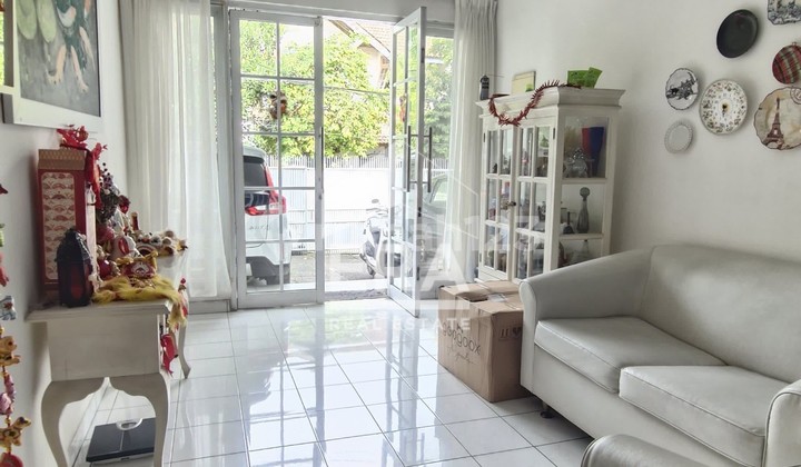 Turun Harga, Rumah Rapih Letak Strategis Di Sunter STS