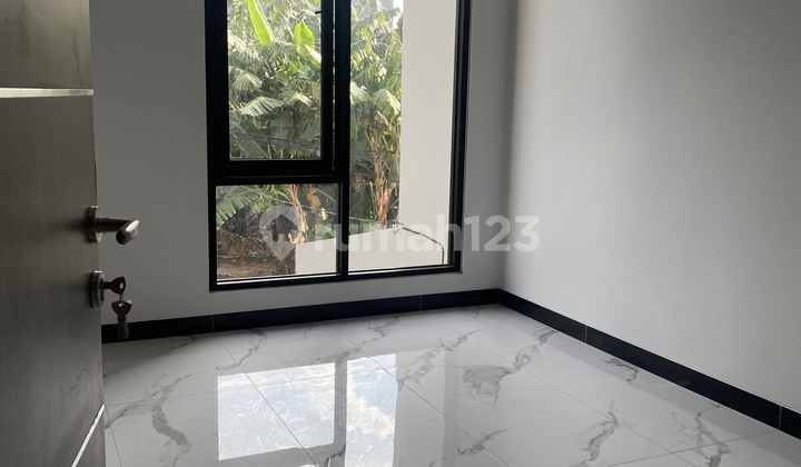 Turun Harga Rumah Baru Di Sunter Danau 3.5lantai