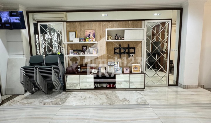 dijual rumah bagus & mewah di Pantai Indah Kapuk letak stategis full furnish 2