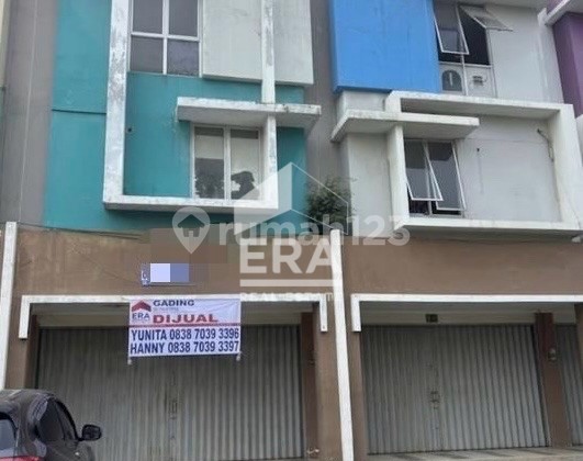 Quick Sale, Shophouse in Harapan Indah Bekasi, 3 Floors, Wide Road with 2 Lanes Quick Sale, Shophouse in Harapan Indah Bekasi, 3 Floors, Wide Road with 2 Lanes