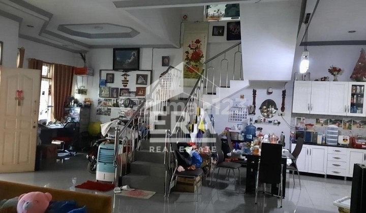 di jual rumah bagus  di Sunter bebas banjir , lokasi strategis , dekat bank, resto,