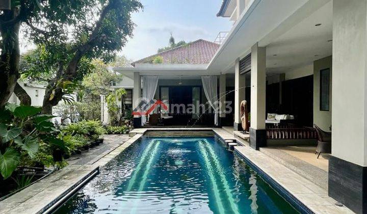 Rumah mewah murah  dengan swimingpoll di cilandak jakarta selatan 1