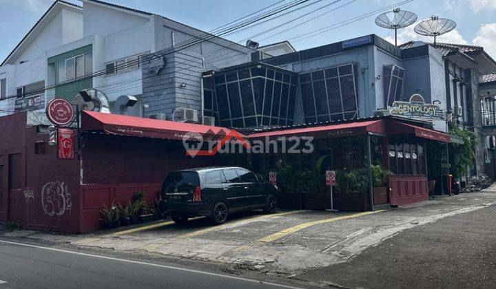 Di jual murah rumah kantor  dan resto strategis 1